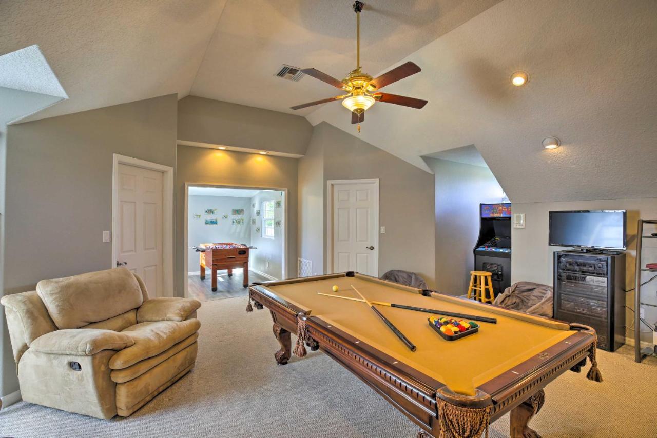 Waterfront Lake Placid Home With Dock And Fire Pit Luaran gambar