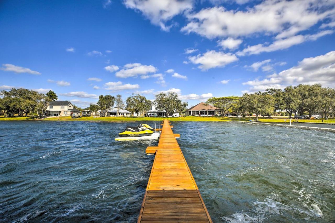 Waterfront Lake Placid Home With Dock And Fire Pit Luaran gambar
