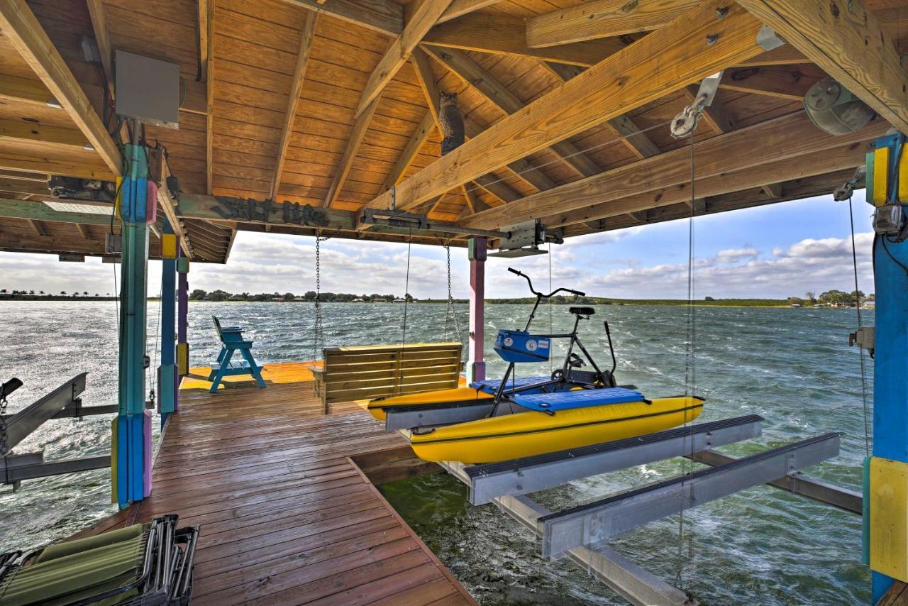 Waterfront Lake Placid Home With Dock And Fire Pit Luaran gambar
